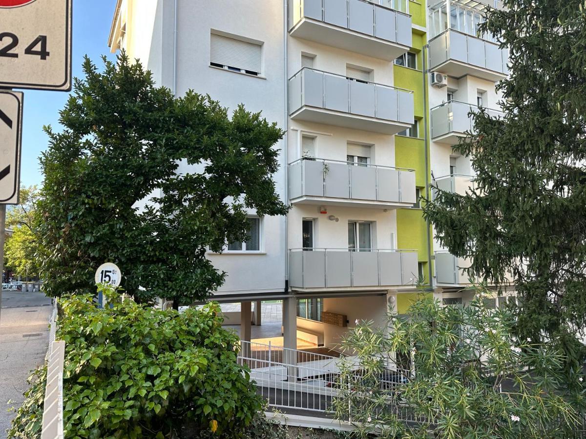 Residence Biancoverde Rovereto  Buitenkant foto